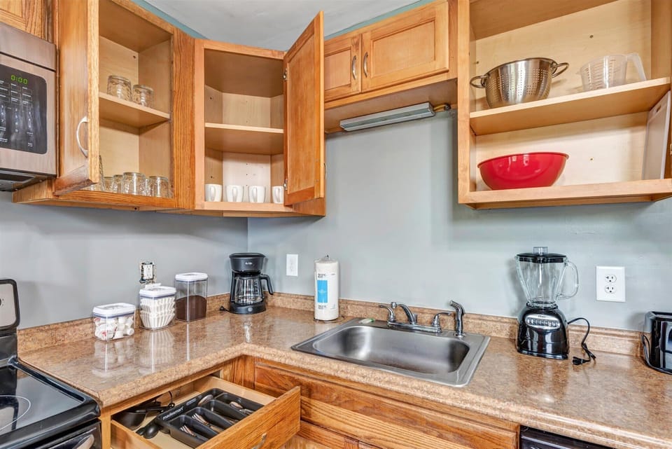 Fully stocked kitchen