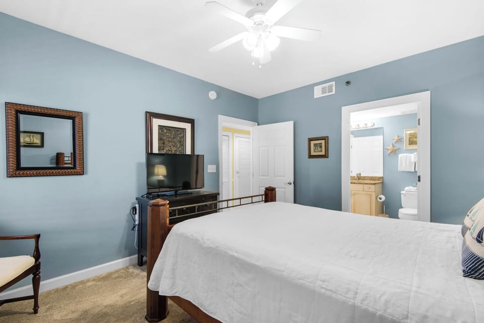 Guest bedroom