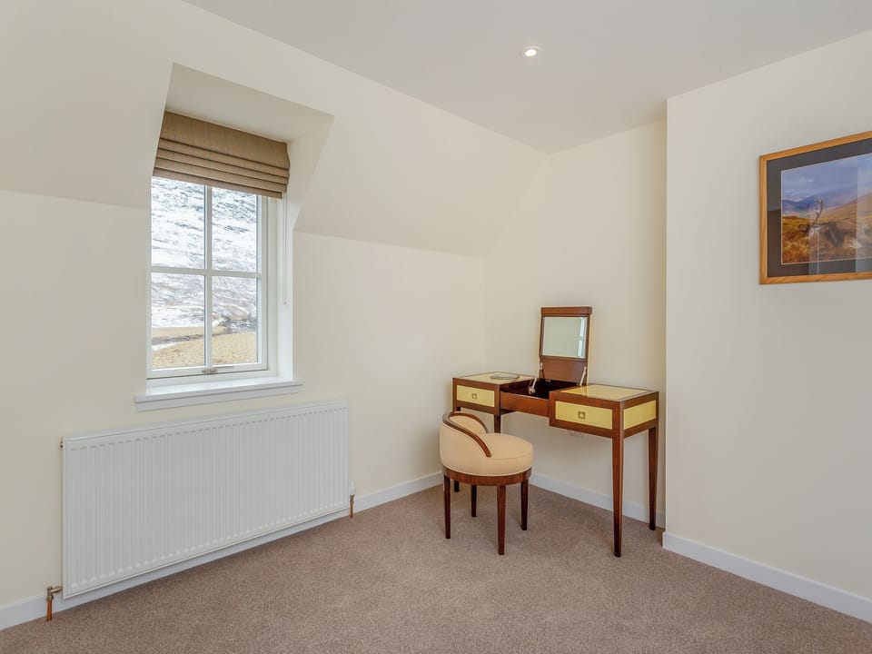 Double bedroom | Gate Lodge - Strathconon Cottages, Strathconon, Muir of Ord