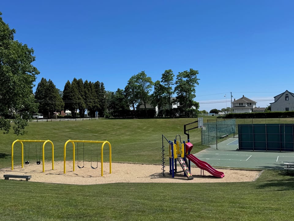 A few blocks away you can enjoy playground and tennis courts.