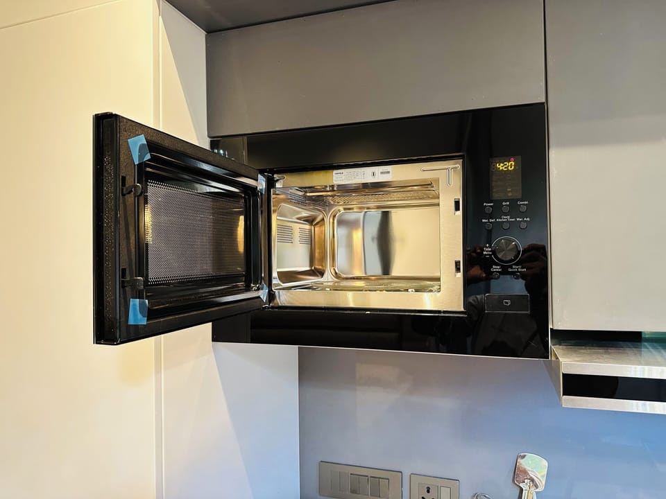 Microwave
