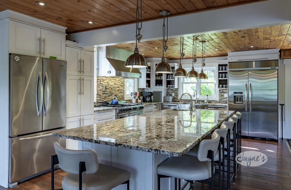 Kitchen &amp; Bar Seating