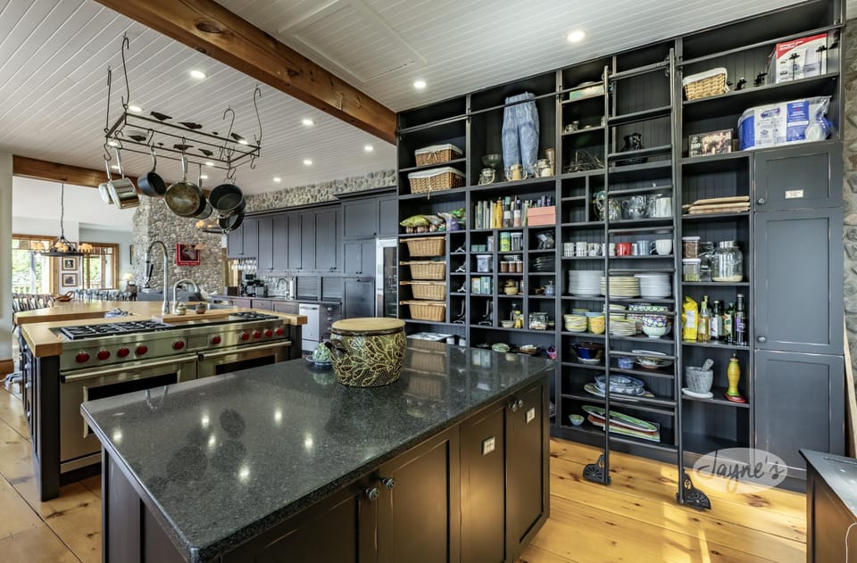 Kitchen &amp; Pantry