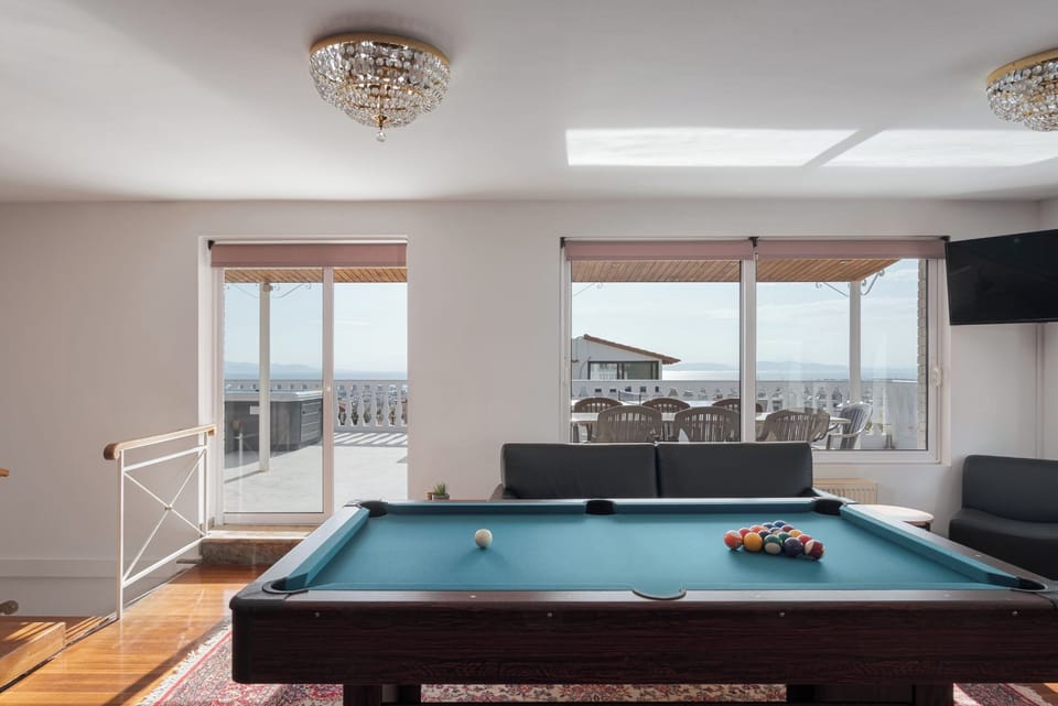 Pool Table