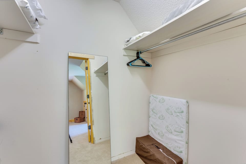 Walk-In Closet | 2nd Floor | Pack 'n Play