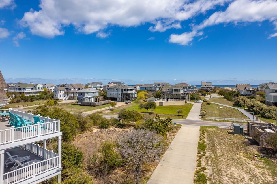WH480: The Good Stuff | Easy Walkway to the Beach!