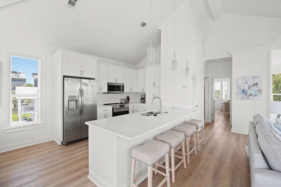 Third Floor: Kitchen