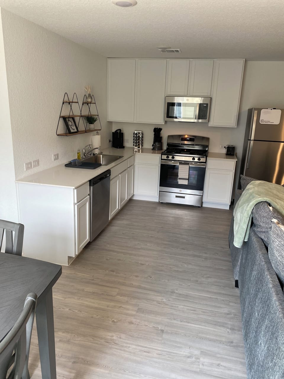 Fully functional kitchen