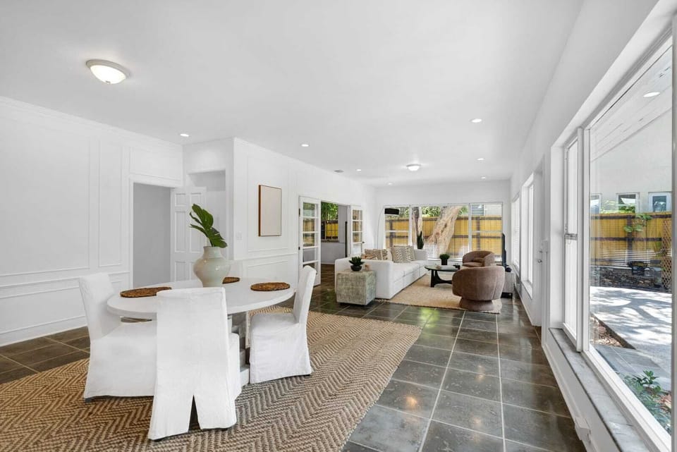 Lots of natural light