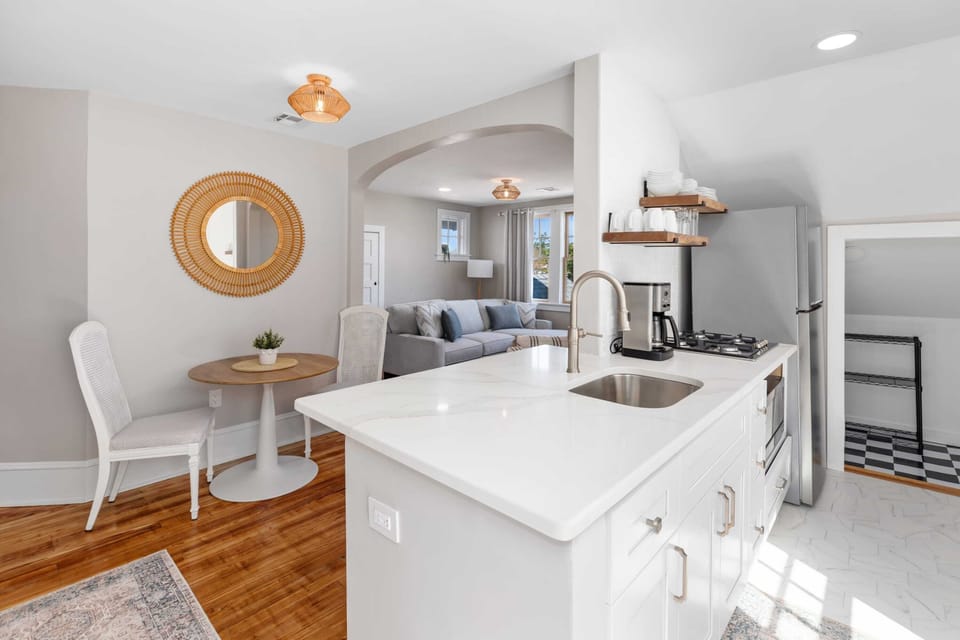 Kitchen/Dining, Second Floor