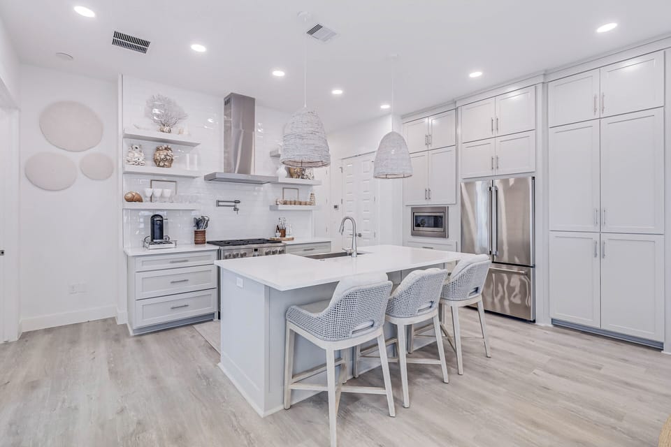 Kitchen, 1st Floor