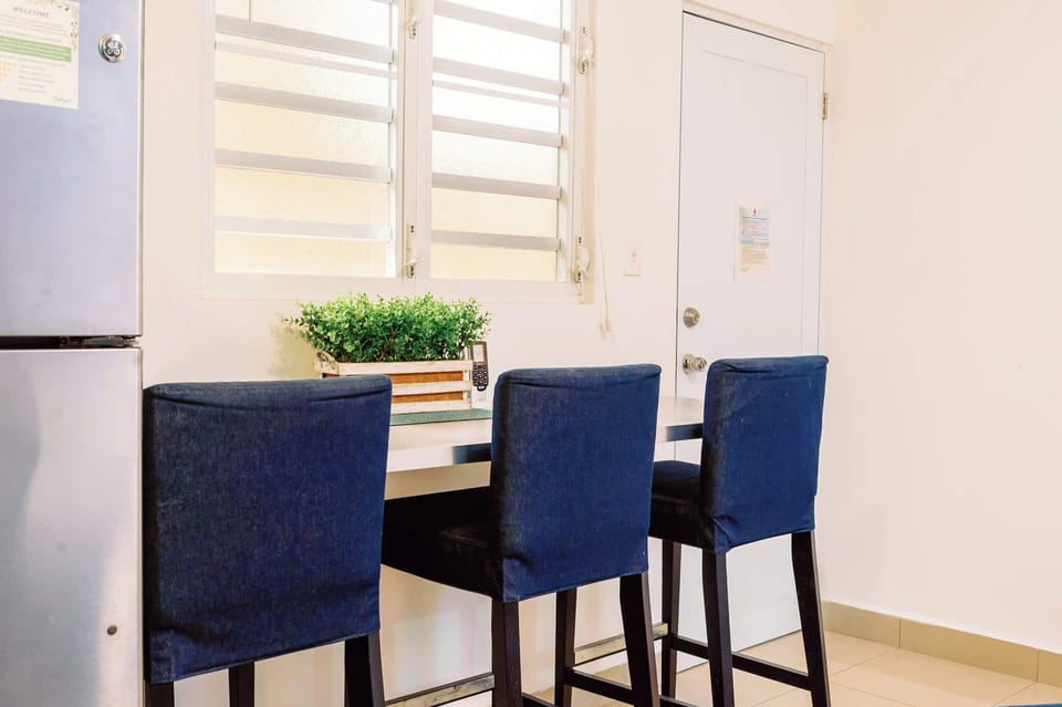 Simple bar-style seating, ideal for a small kitchen or breakfast nook