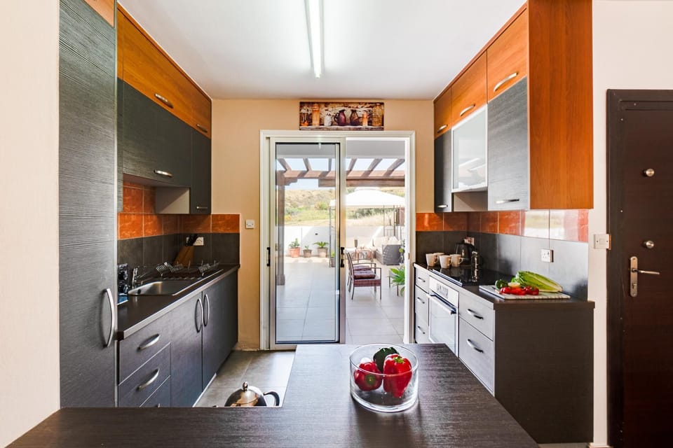 Steni Views Apartment (13264)
