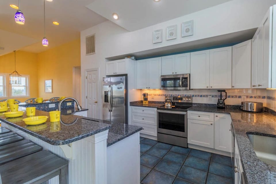 Top Level Kitchen
