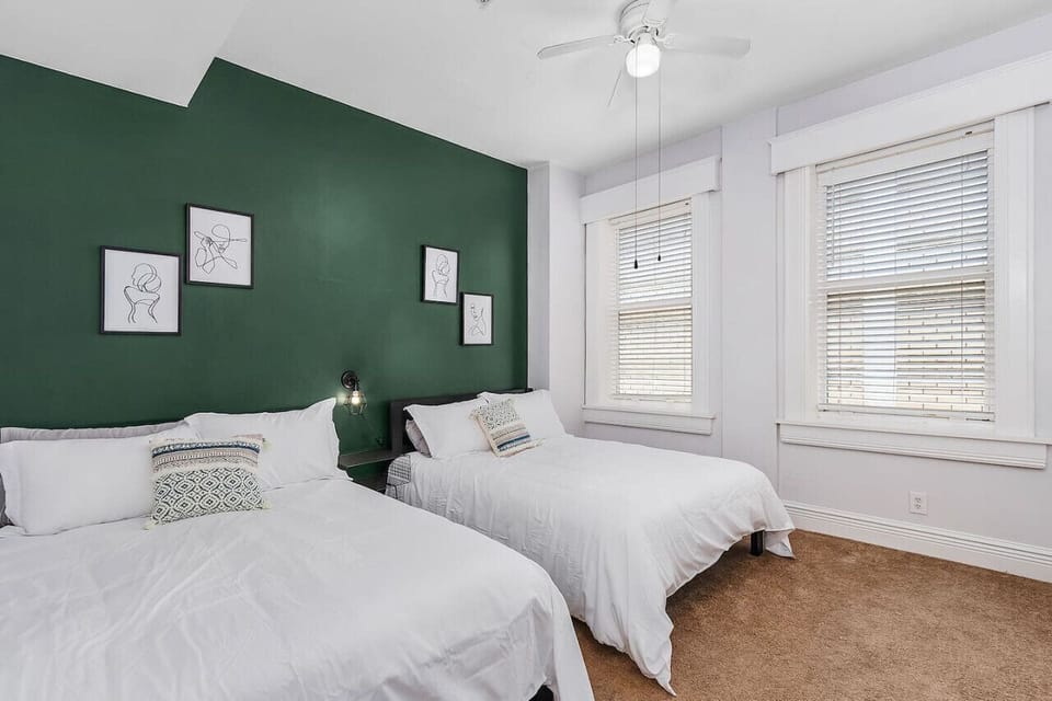 Two beds in the guest room