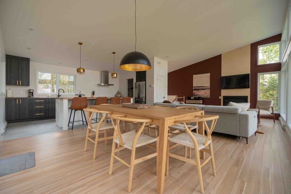 An open plan space perfect for carefree gatherings and shared moments of fun.