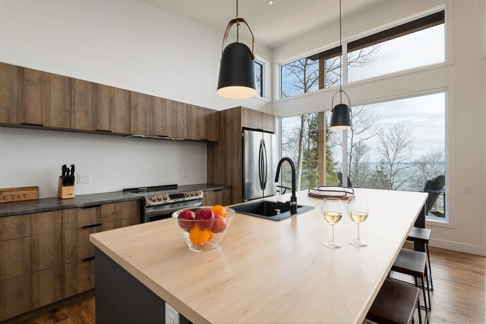 Sip, chat, and enjoy the perfect setting for a leisurely meal.