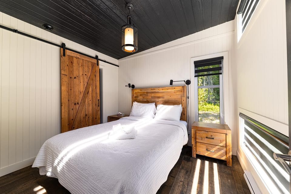 Wake up in a room as peaceful as your summer dreams.