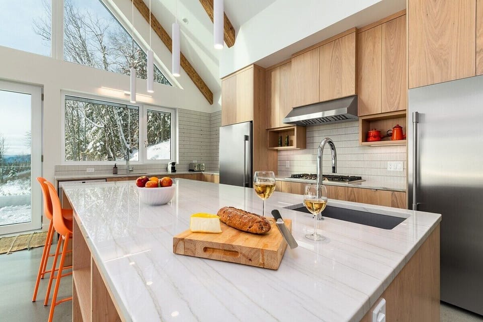 Cooking becomes an experience with a view this good.