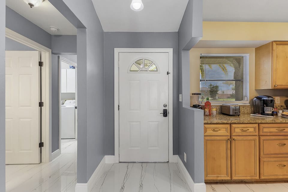 Your entry way to paradise