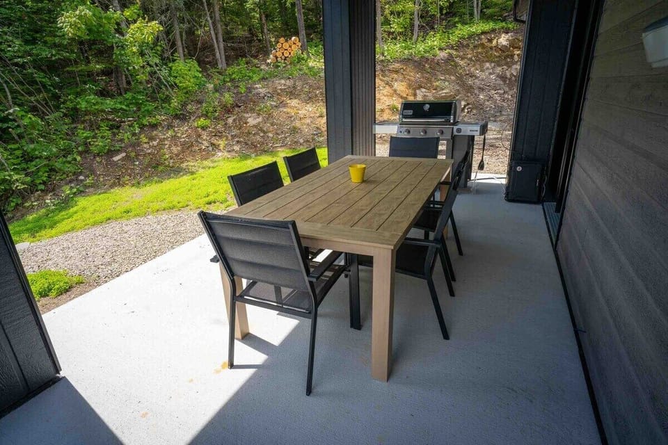 Perfect setting for great conversations and even better meals.