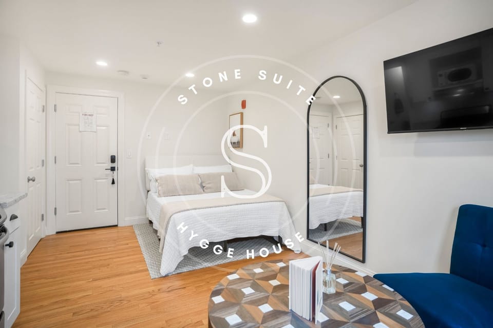 99445603-6335-4992-83e8-cad02614e030