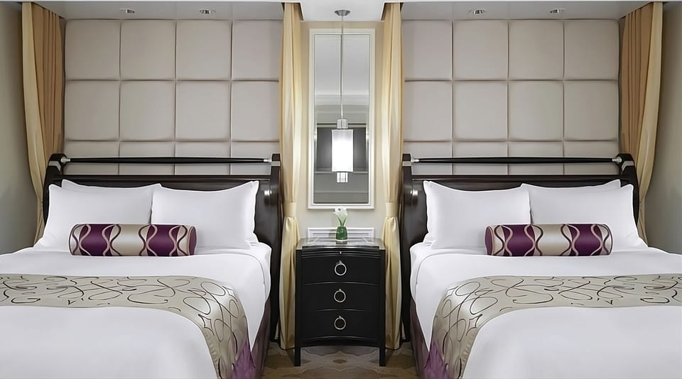 Unit with 2 Queen size beds