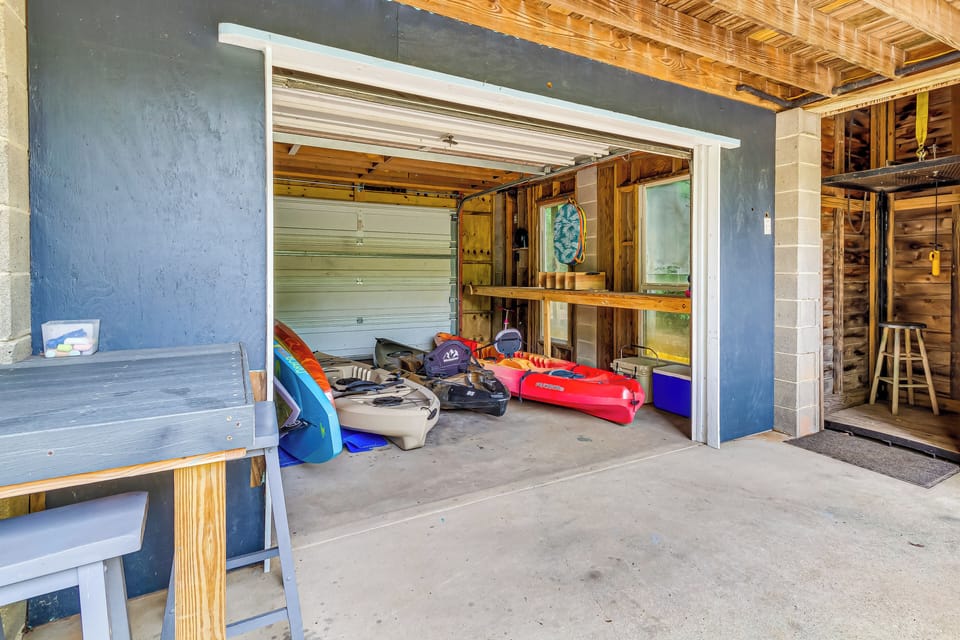 Garage | Kayaks & Paddleboard Provided