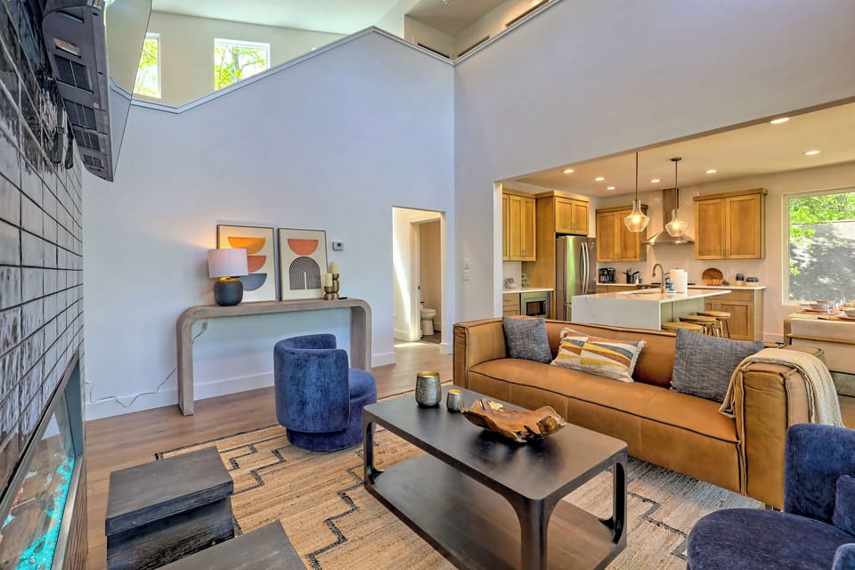 Main floor living area