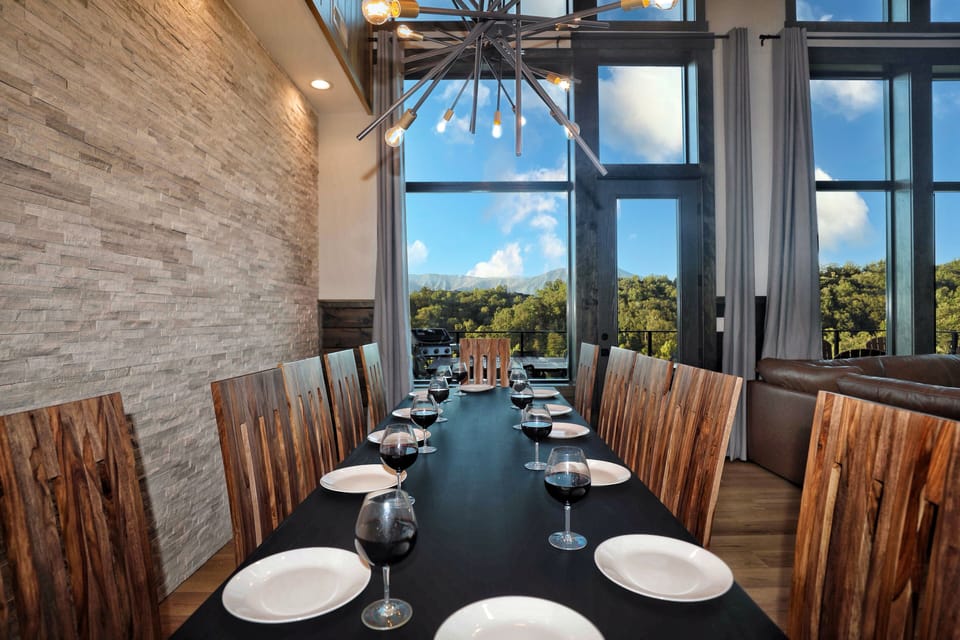 Dining big enough for 12