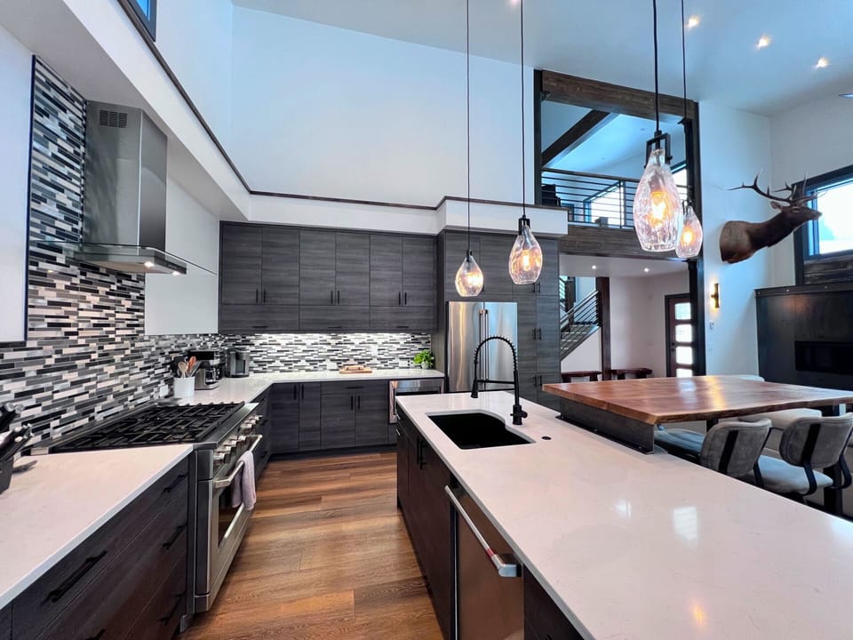 Make yourself at home in our gorgeous gourmet kitchen with everything you will need to create a family feast.