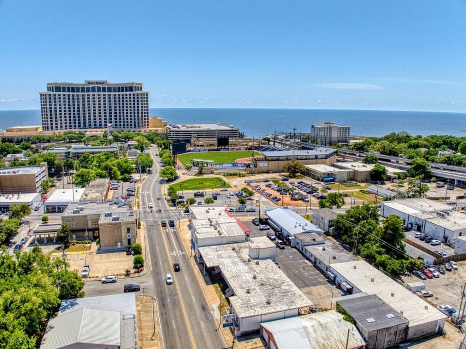 Experience the vibrant charm of downtown Biloxi—where Southern hospitality meets coastal excitement. Stroll along scenic streets lined with unique boutiques, lively bars, and mouthwatering seafood spots, all just steps from the sparkling Gulf shores.