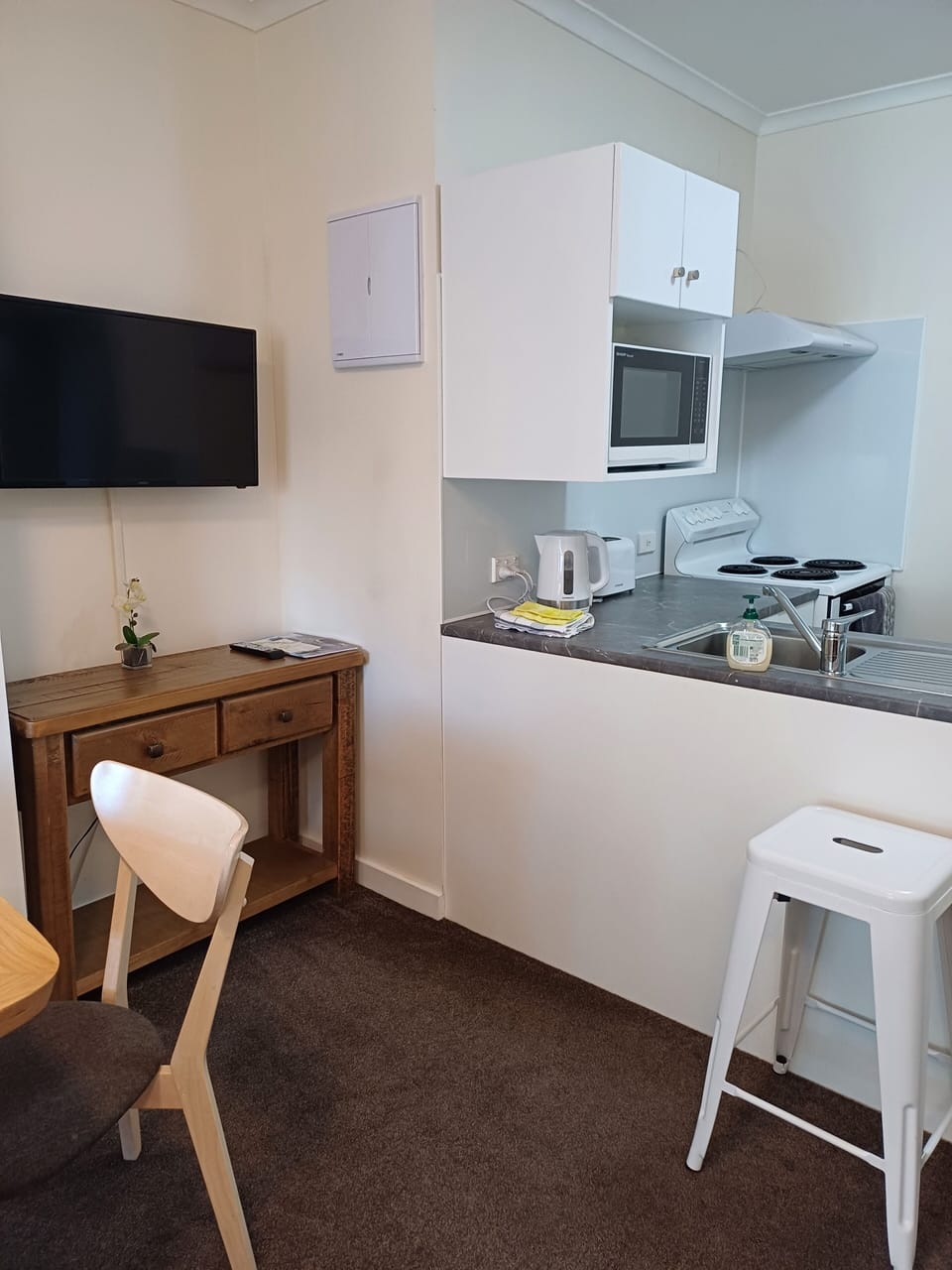 Tv and Kitchen