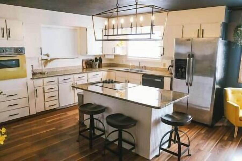 Kitchen with all of the amenities!