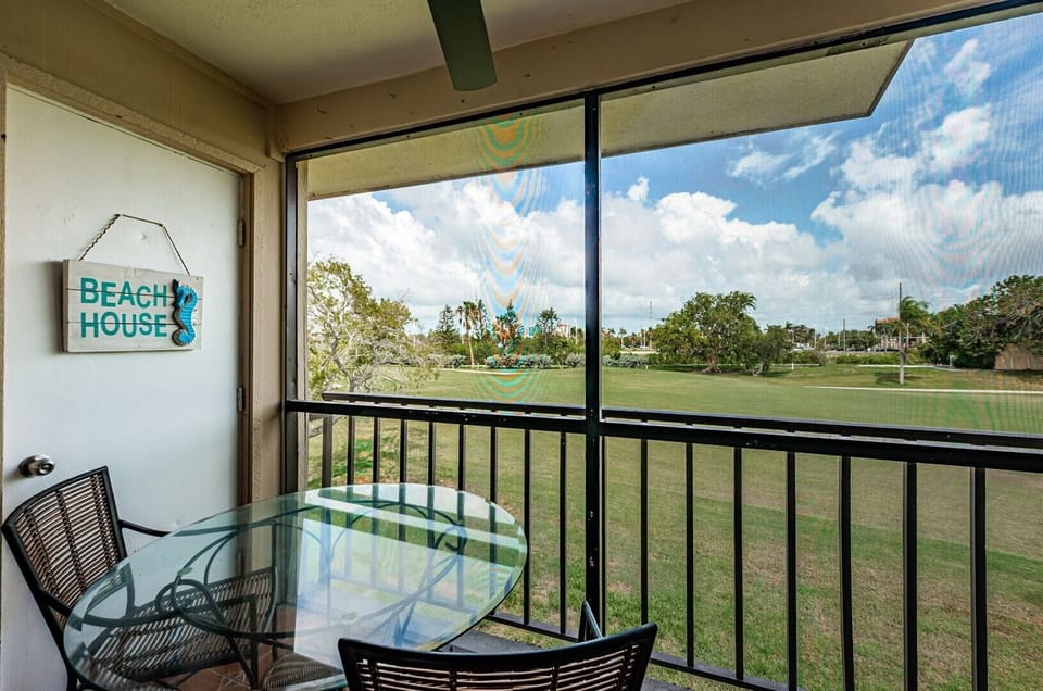 5-web-or-mls-Balcony 4