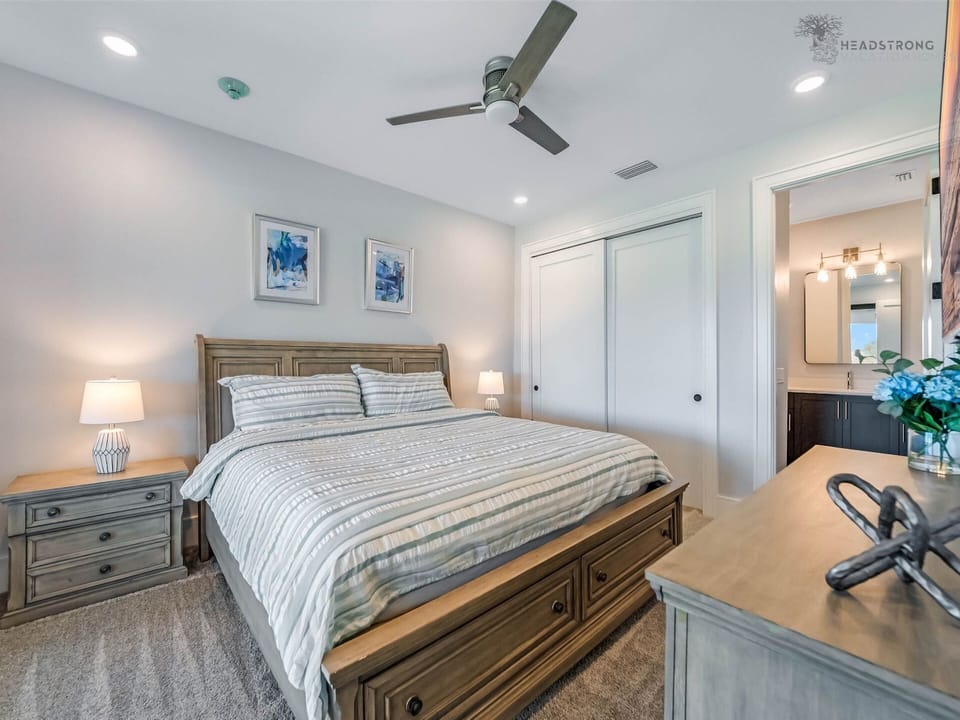 Bedroom with full king bed.