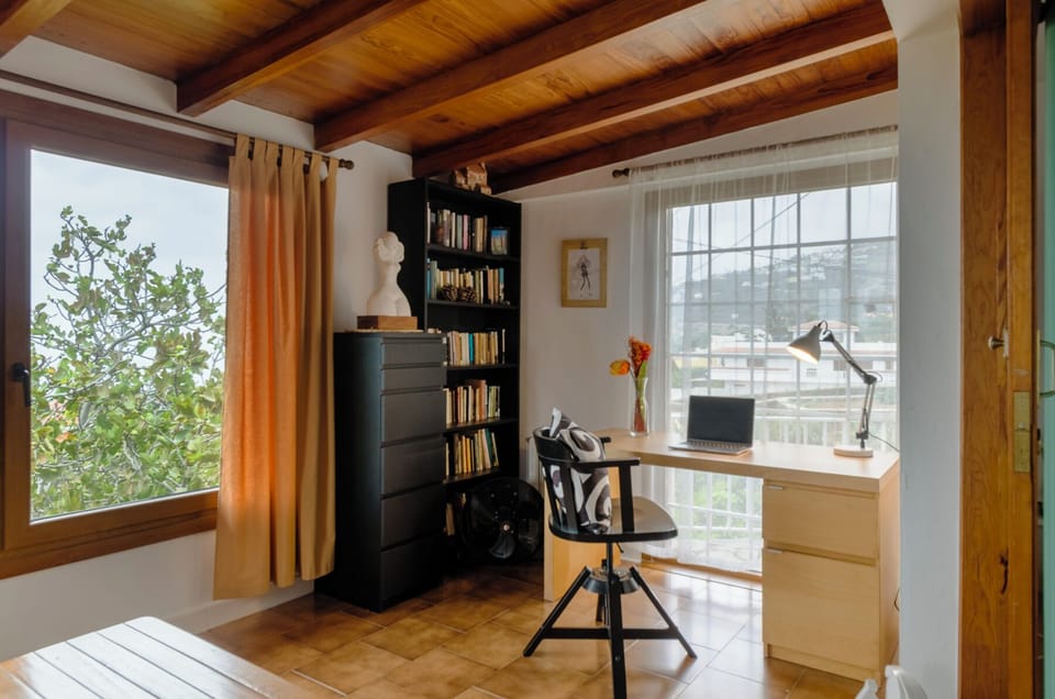 Main House - Bedroom 1