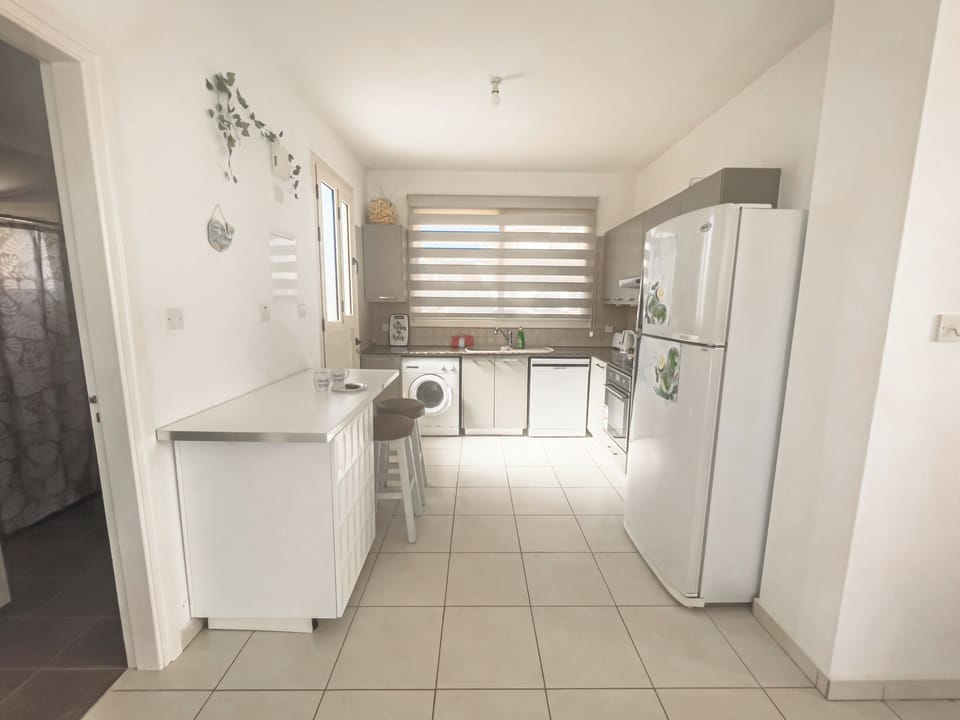 fully equipped kitchen for meal preparations, at your pace! summer vibes only! 