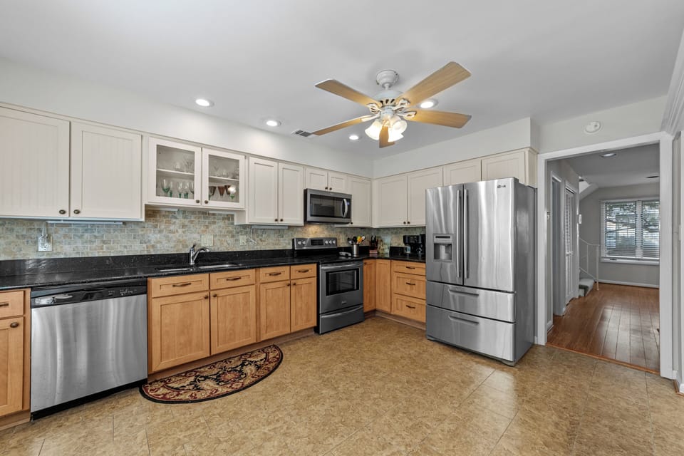 2nd floor open kitchen