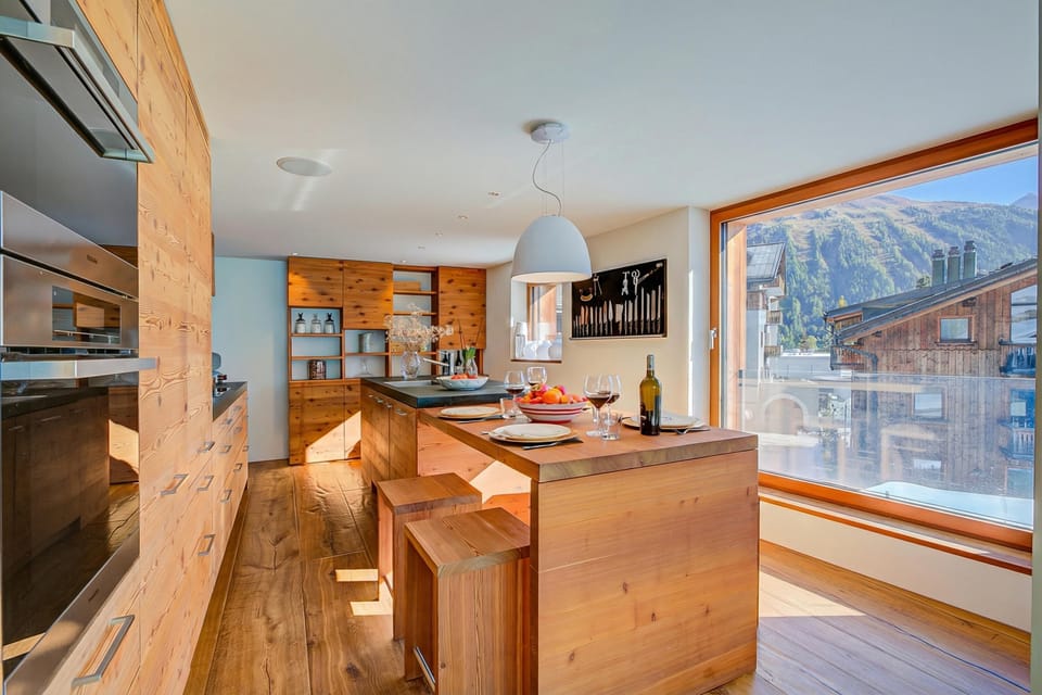 Kitchen and dining area