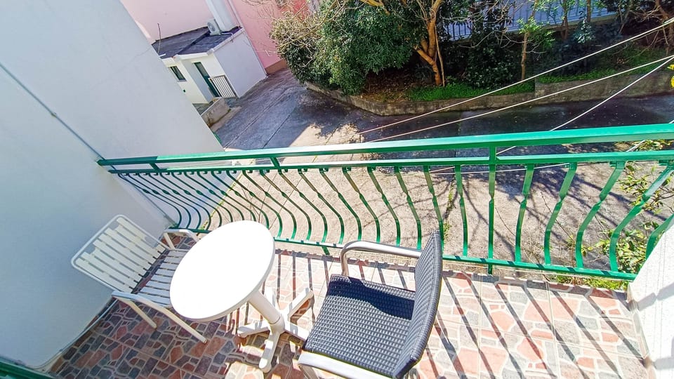 Balcony 1