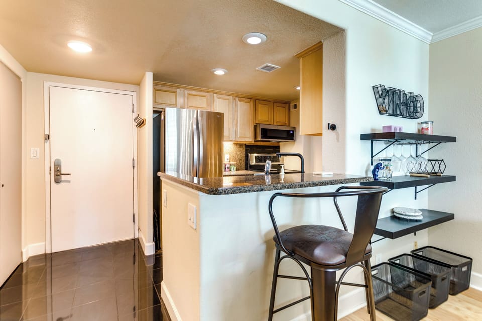 Kitchen | Cooking Basics | Keurig Coffee Maker | Spices | Toaster Oven