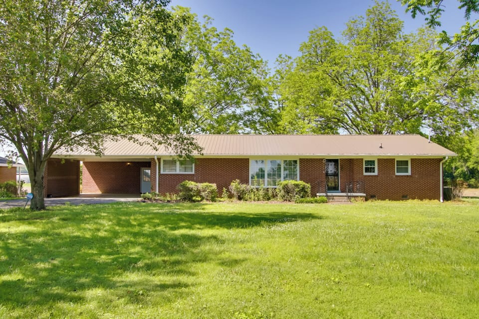 Lexington Vacation Rental | 4BR | 2BA | 1,950 Sq Ft | Step-Free Access