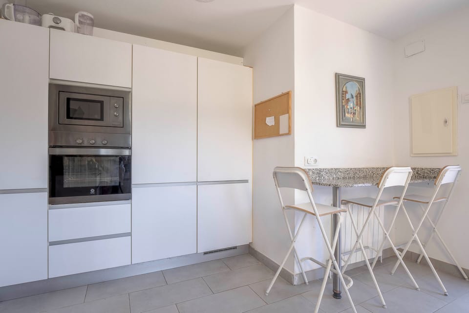 Kitchen Bar