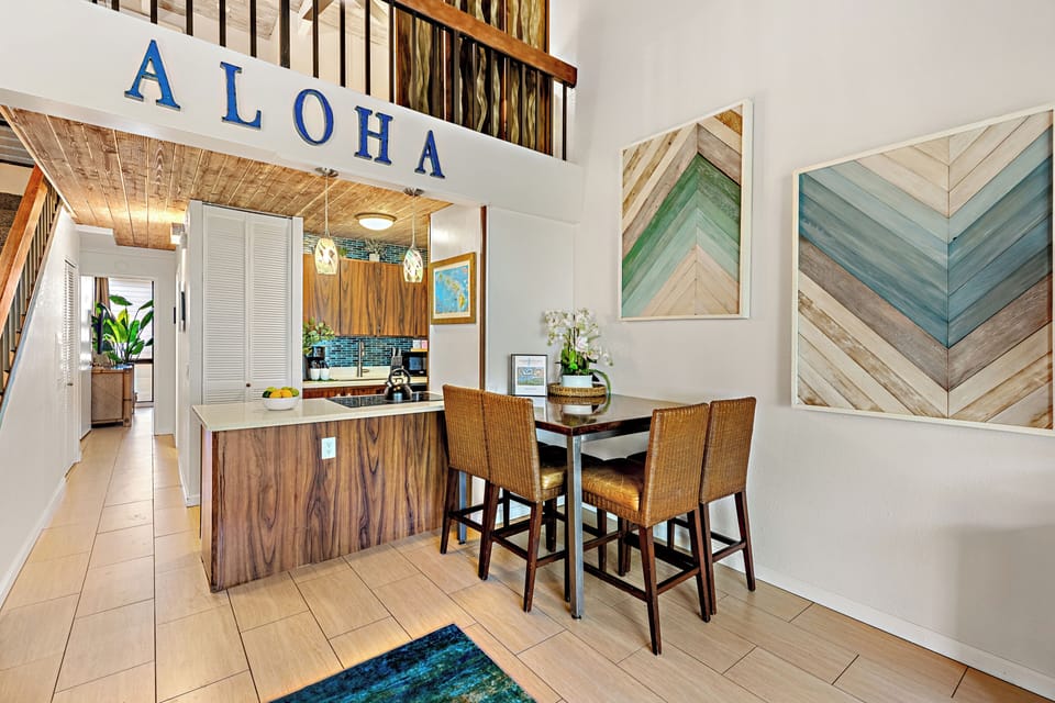 Indoor dining for four