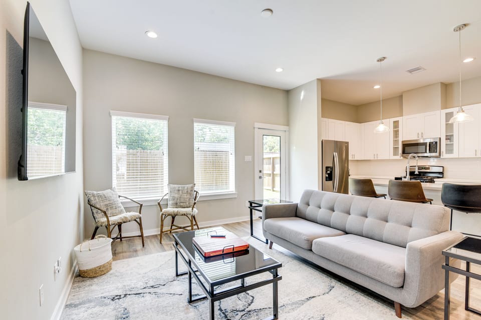 Living Room | Smart TV | 1st Floor