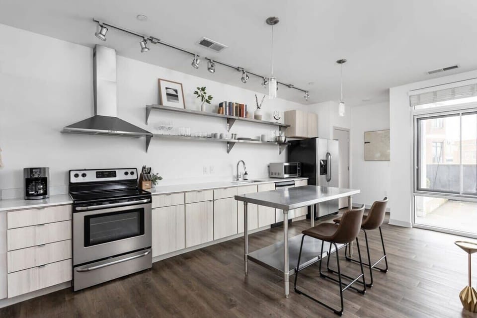 Fully equipped kitchen