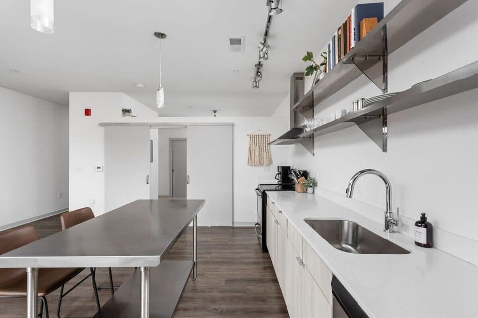Fully equipped kitchen