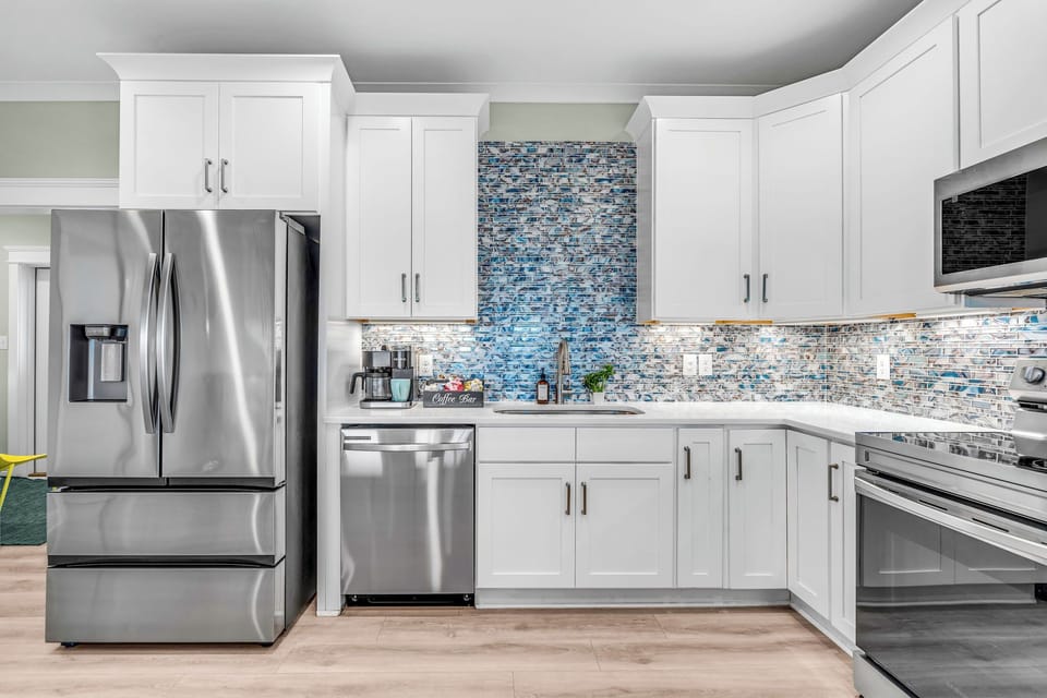 Well equipped kitchen, with all the tools needed to prepare a home cooked meal.
