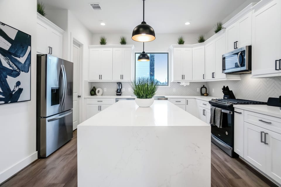 Kitchen Bar 